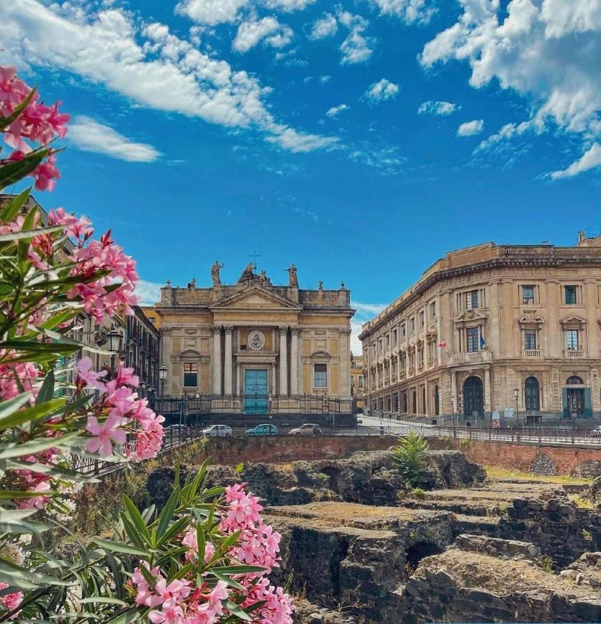 Central House Catania Historic Center Buitenkant foto